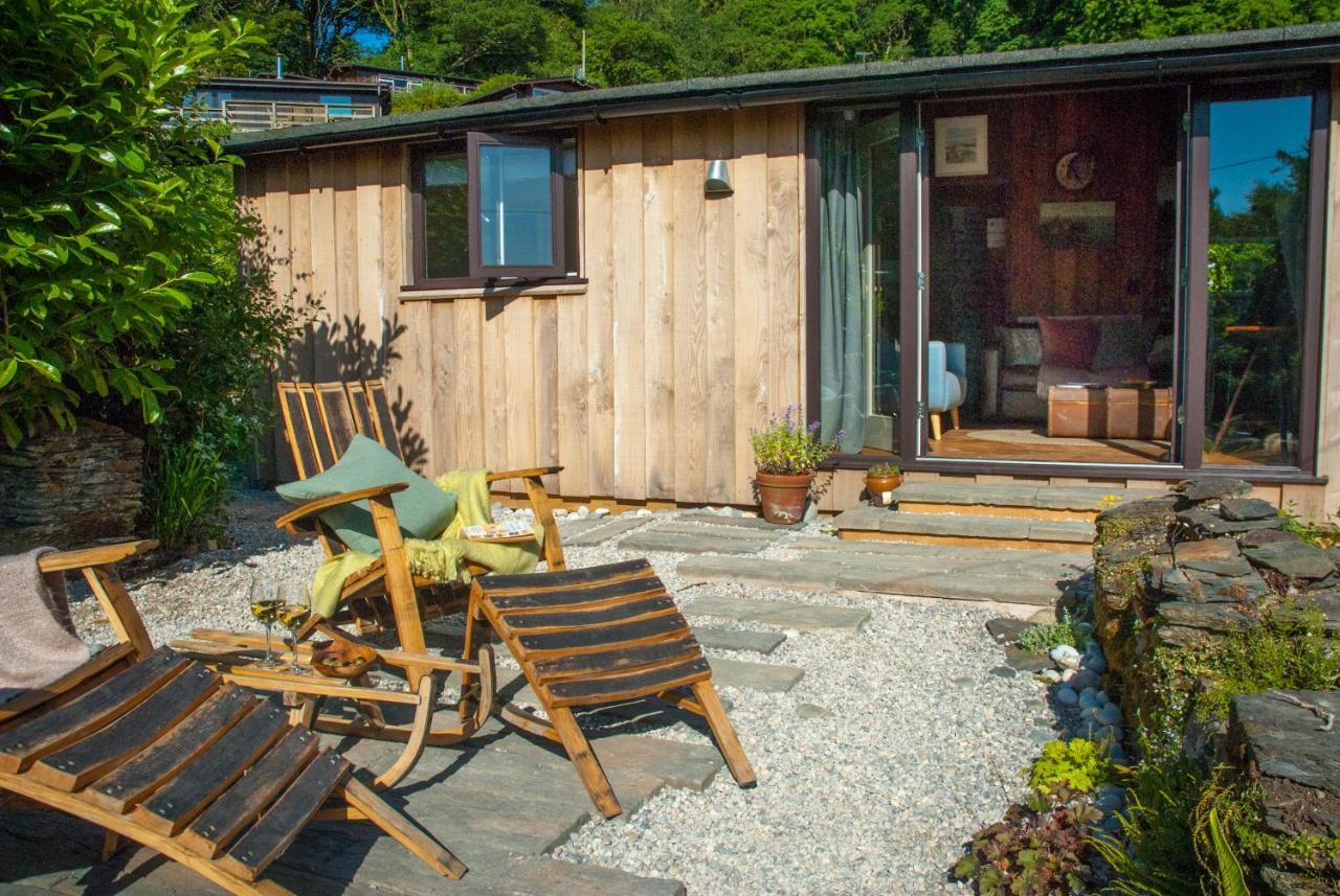 Little Kestrel Cabin Pennal Экстерьер фото